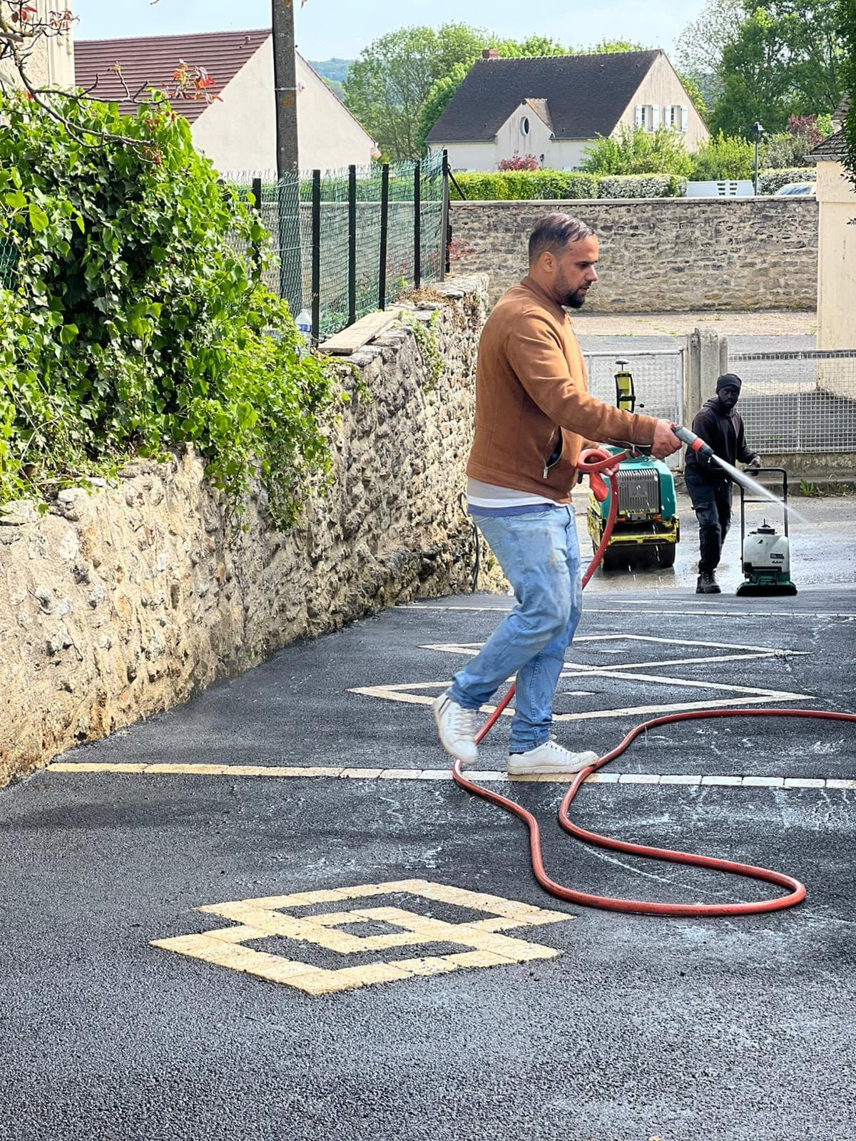 Compactage et finitions sur chantier